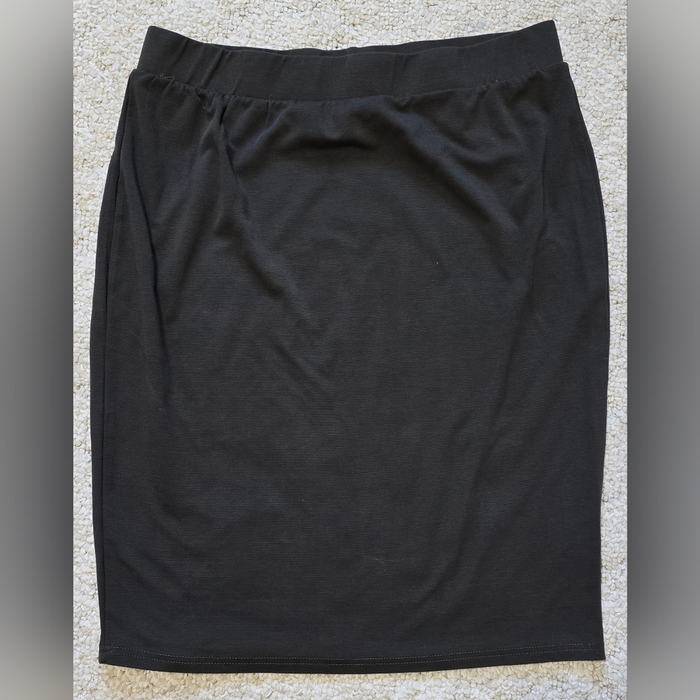 Nema Avenue Pencil Skirt Size L/XL